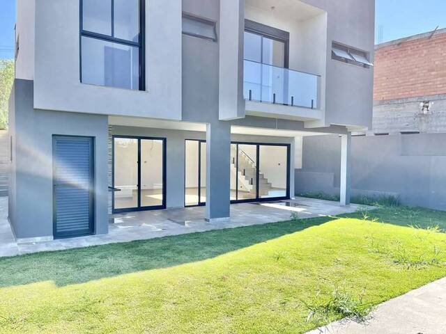 Casa para Venda em Cotia - 4